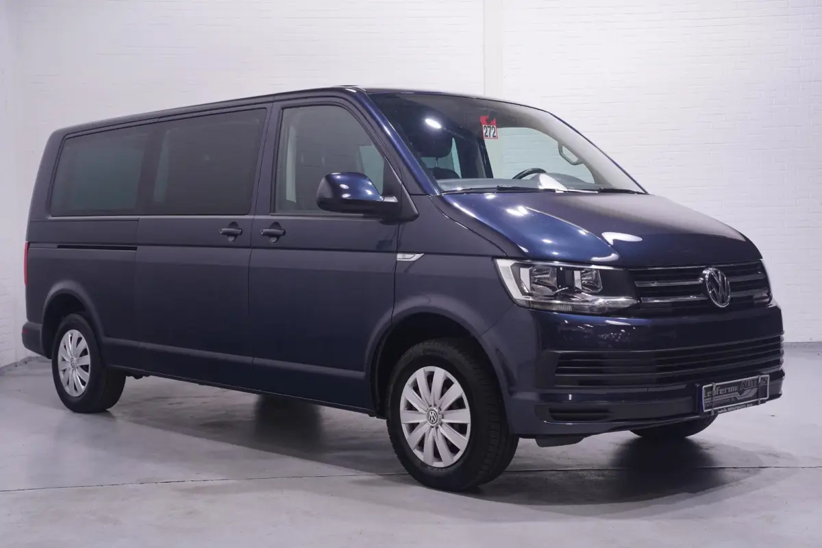 2.0 TDI 150 pk Dubbel Cabine Airco, Leder Zwart Cruise control, Trekhaak, 5-Zits