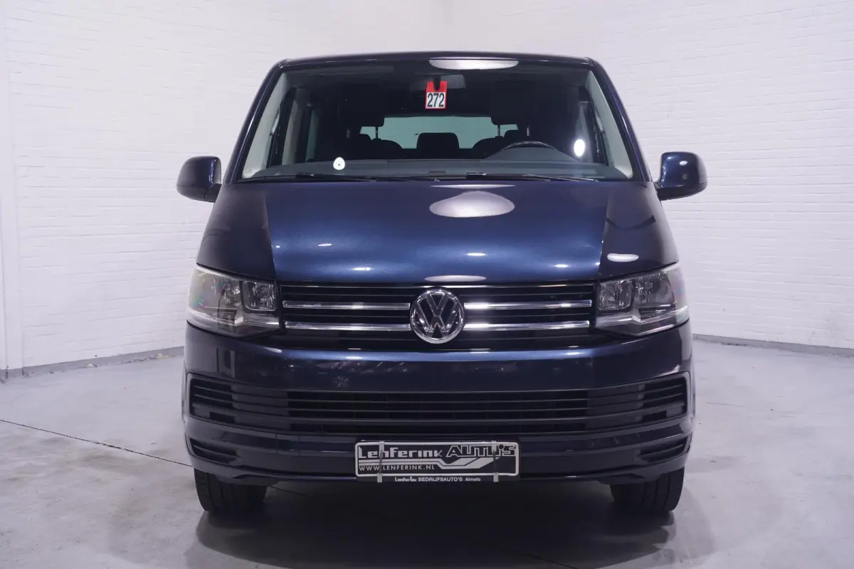 2.0 TDI 150 pk Dubbel Cabine Airco, Leder Zwart Cruise control, Trekhaak, 5-Zits