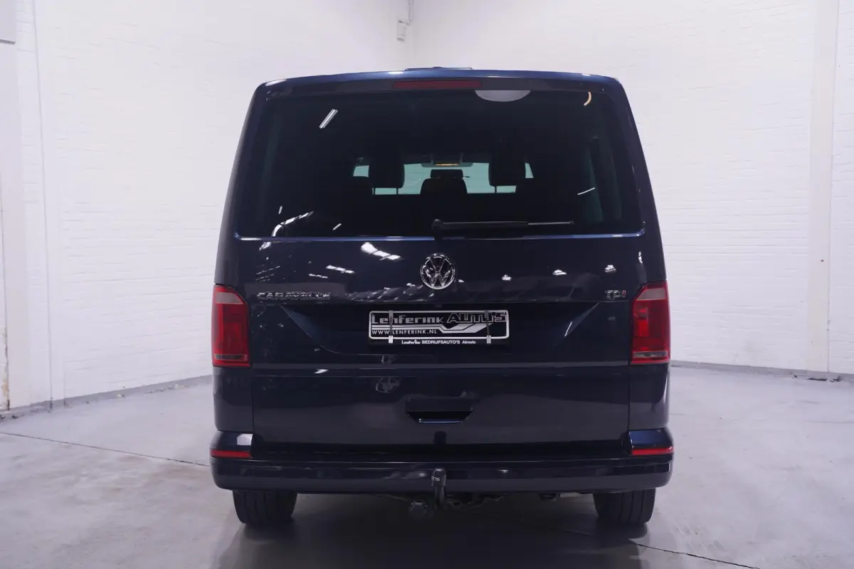 2.0 TDI 150 pk Dubbel Cabine Airco, Leder Zwart Cruise control, Trekhaak, 5-Zits