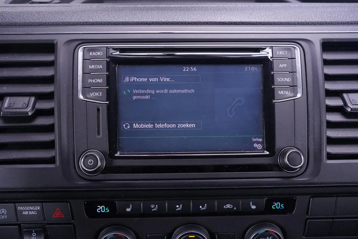 2.0 TDI 150 pk Dubbel Cabine Airco, Leder Zwart Cruise control, Trekhaak, 5-Zits