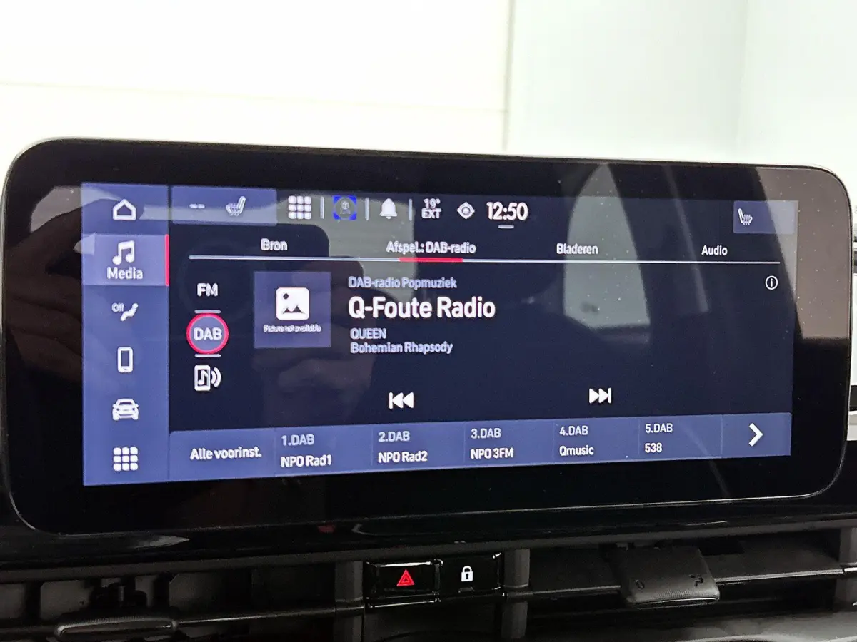 Icon 42 kWh 118pk Automaat | Apple Carplay/Android Auto | Climate Control | Cruise Control | Stoelverwarming | Dodehoekdetectie | Camera |