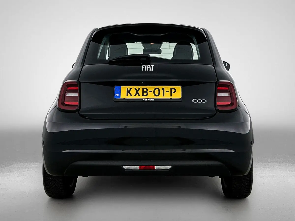 Icon 42 kWh 118pk Automaat | Apple Carplay/Android Auto | Climate Control | Cruise Control | Stoelverwarming | Dodehoekdetectie | Camera |