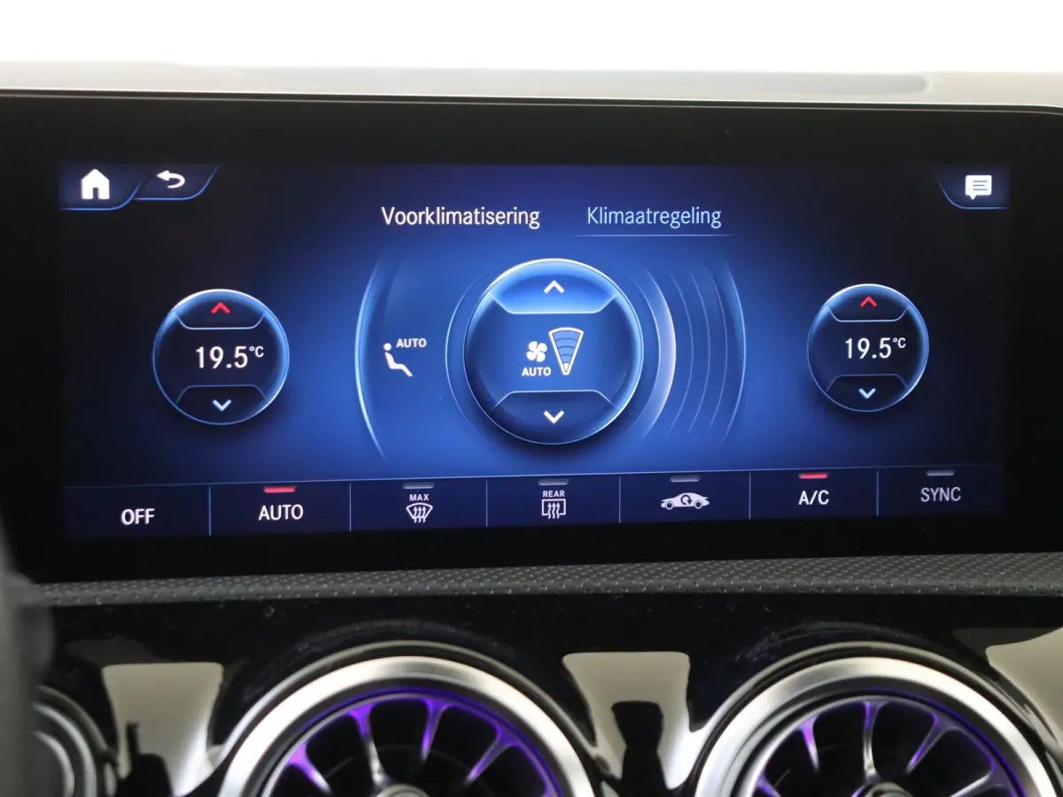 250 e AMG Line Premium Plus /Panoramadaken /19 Inch /360 Camera /HUD