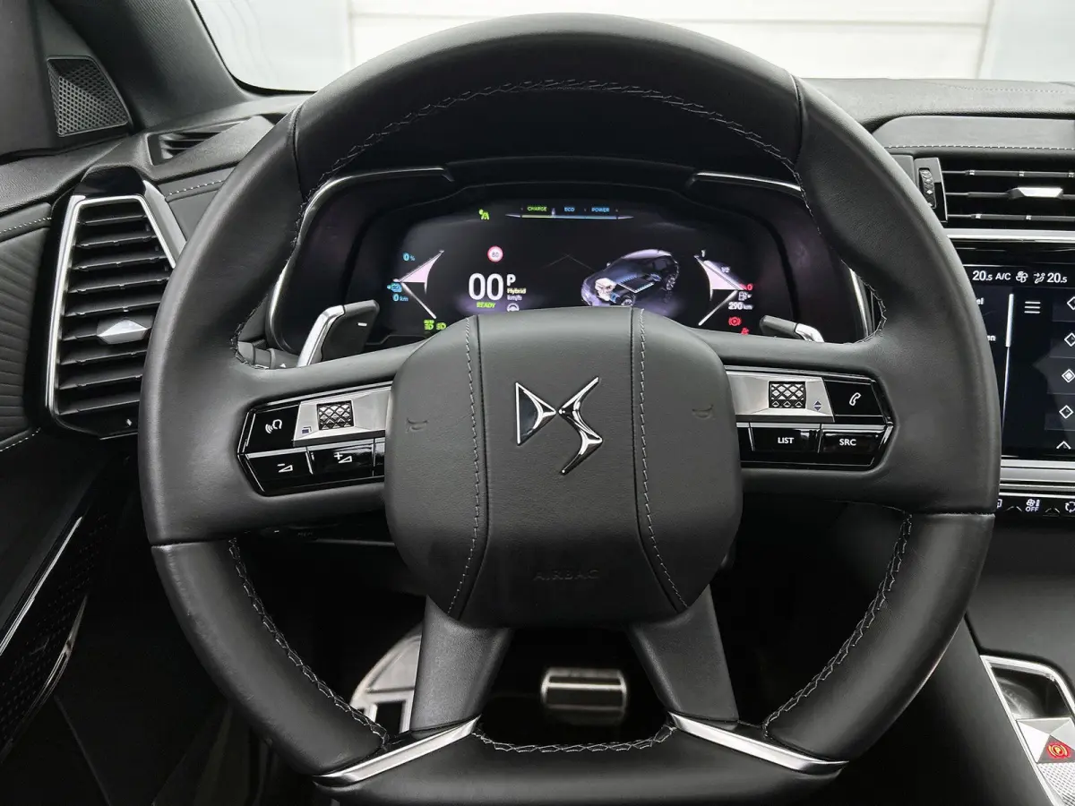 E-Tense 300pk 4x4 étoile Automaat | Elektrisch Verstelb. Bestuurdersstoel | Elektrische Achterklep | Schuif-/Kanteldak | Navigatie | Camera Voor + Achter | Adaptieve Cruise Control | Ledere