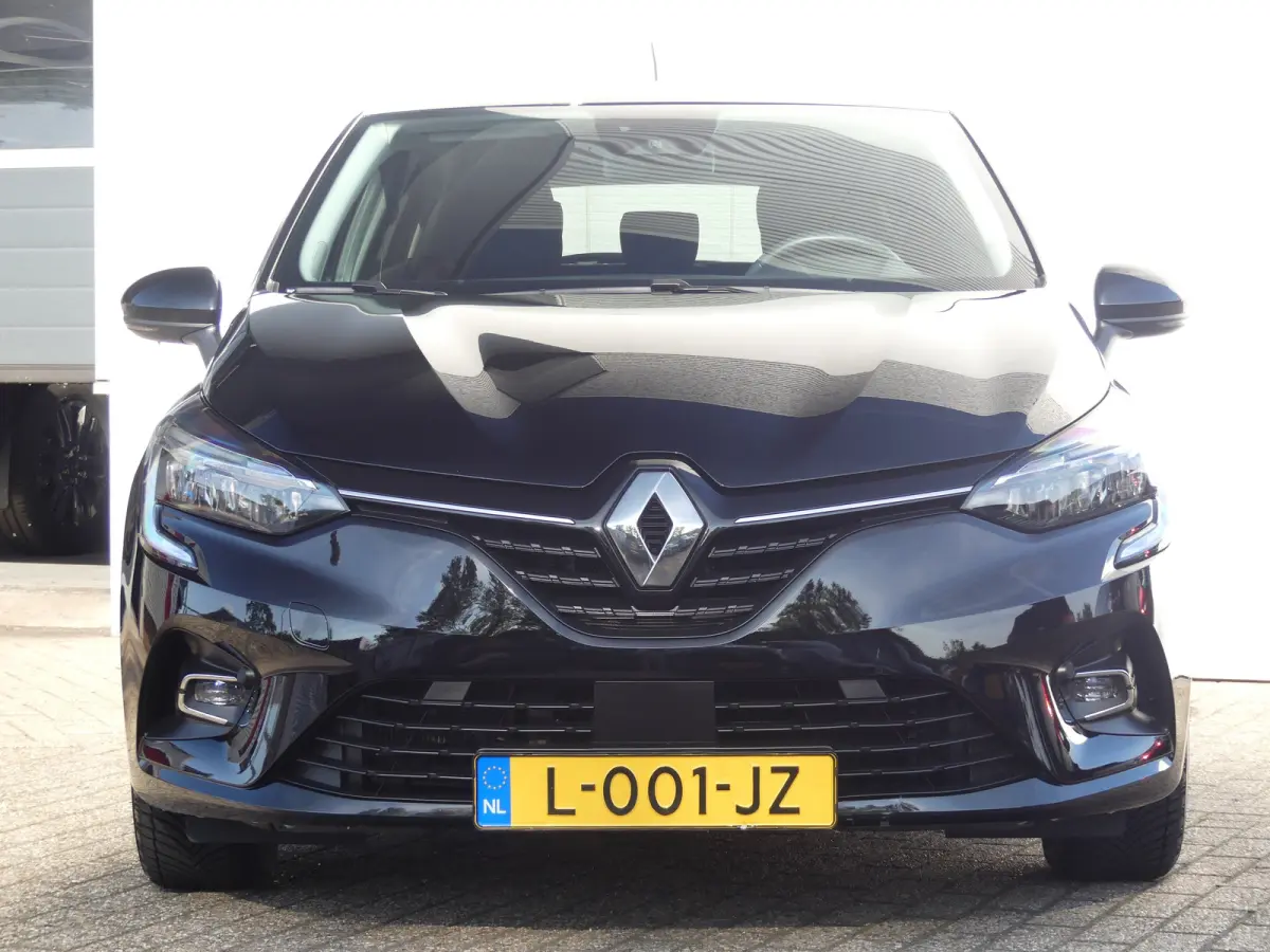 1.6 E-Tech Hybrid 140 Zen | Airco | Cruise control | Lichtmetalen velgen 16"