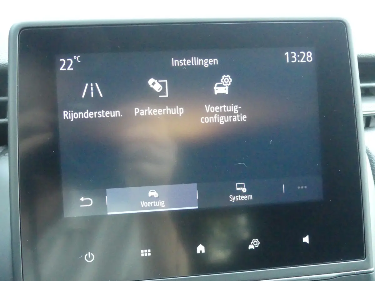 1.6 E-Tech Hybrid 140 Zen | Airco | Cruise control | Lichtmetalen velgen 16"