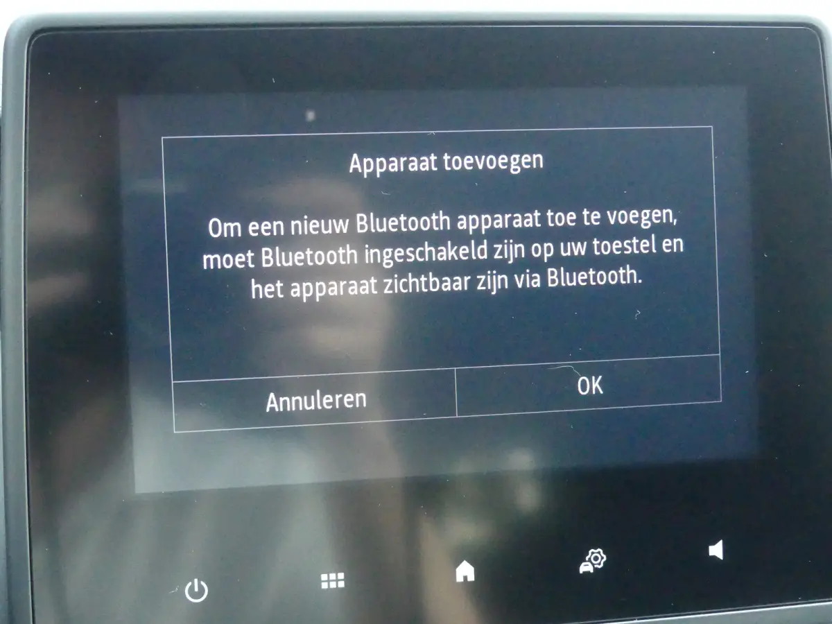 1.6 E-Tech Hybrid 140 Zen | Airco | Cruise control | Lichtmetalen velgen 16"