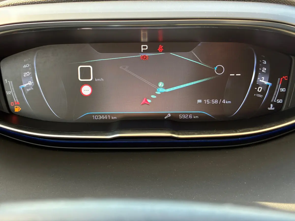 1.2 PureTech Active|Automaat|Nieuwe Motor|Navigatie|CruiseControl|Trekhaak|Climatronic|PDC|Nieuwe APK|NAP|