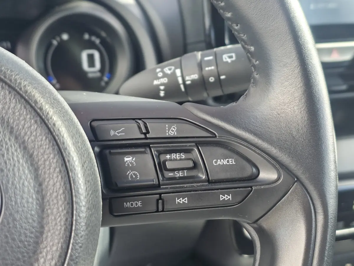1.5 Hybrid Dynamic | Camera | Apple/Android CarPlay