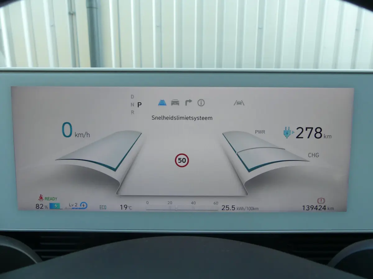 Connect+ 73kWh | Achteruitrijcamera | Airco (automatisch) | Apple Carplay/Android Auto|telefoonintegratie premium