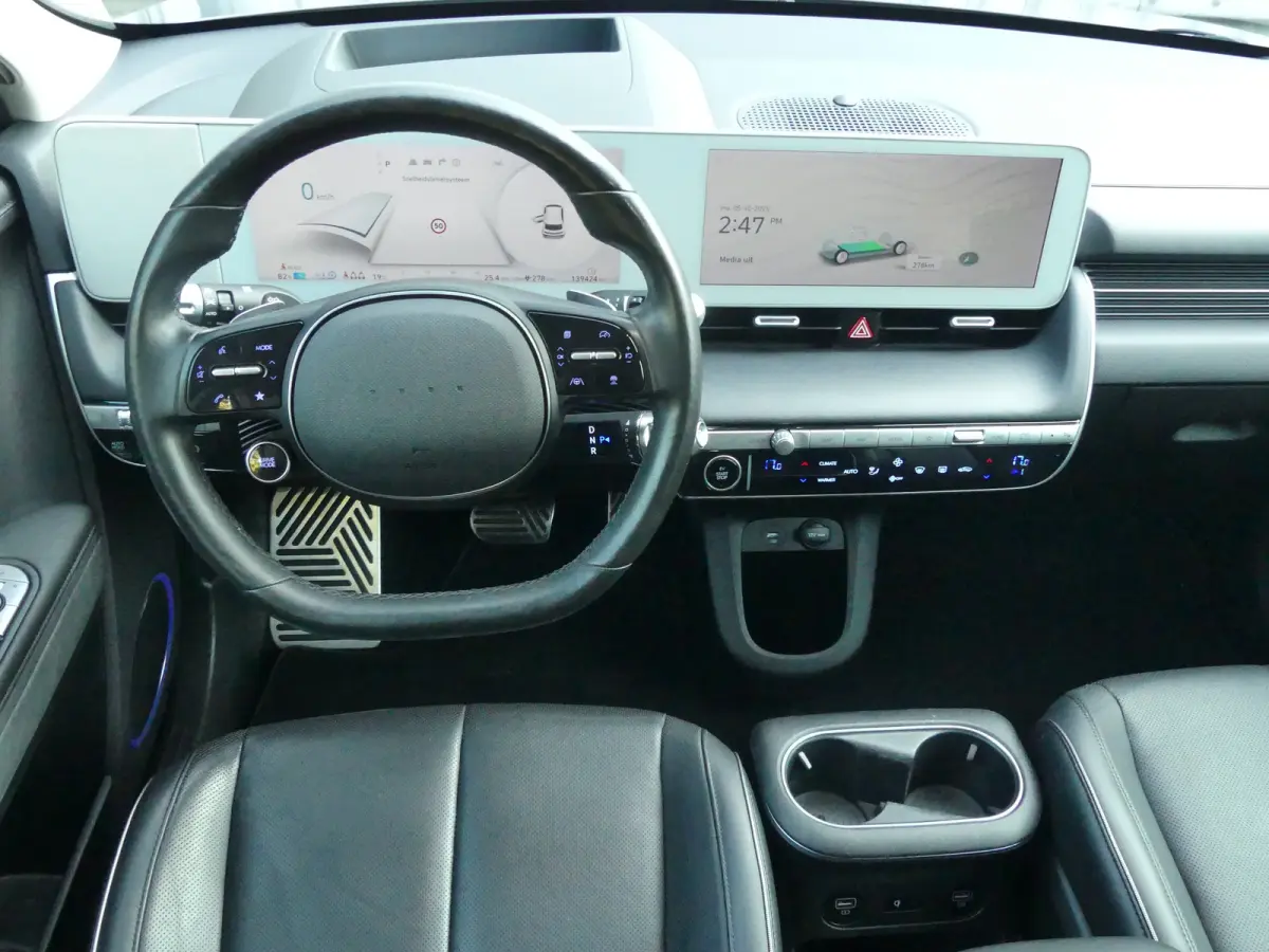 Connect+ 73kWh | Achteruitrijcamera | Airco (automatisch) | Apple Carplay/Android Auto|telefoonintegratie premium