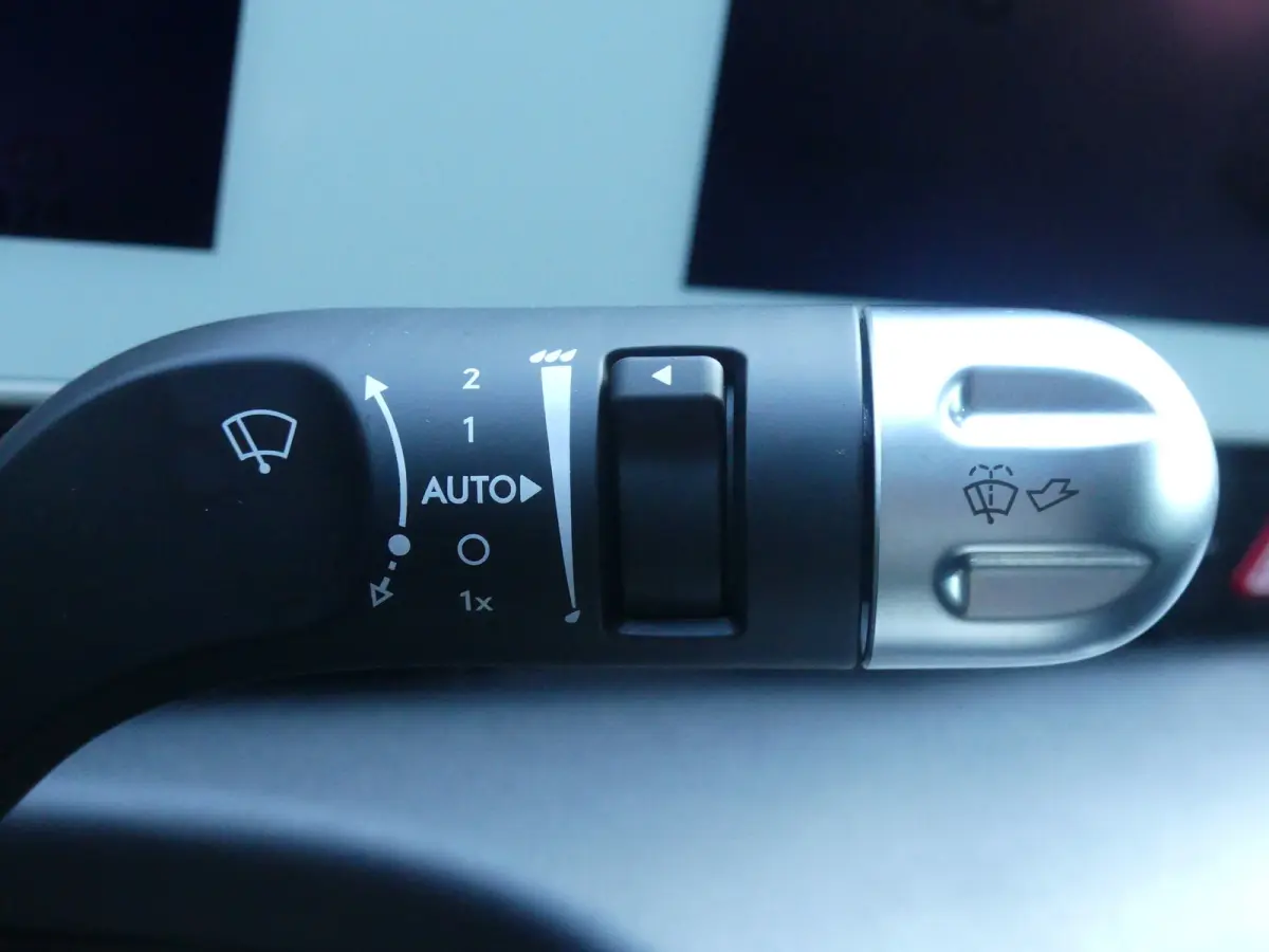 Connect+ 73kWh | Achteruitrijcamera | Airco (automatisch) | Apple Carplay/Android Auto|telefoonintegratie premium