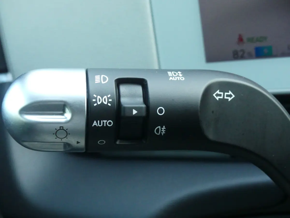 Connect+ 73kWh | Achteruitrijcamera | Airco (automatisch) | Apple Carplay/Android Auto|telefoonintegratie premium