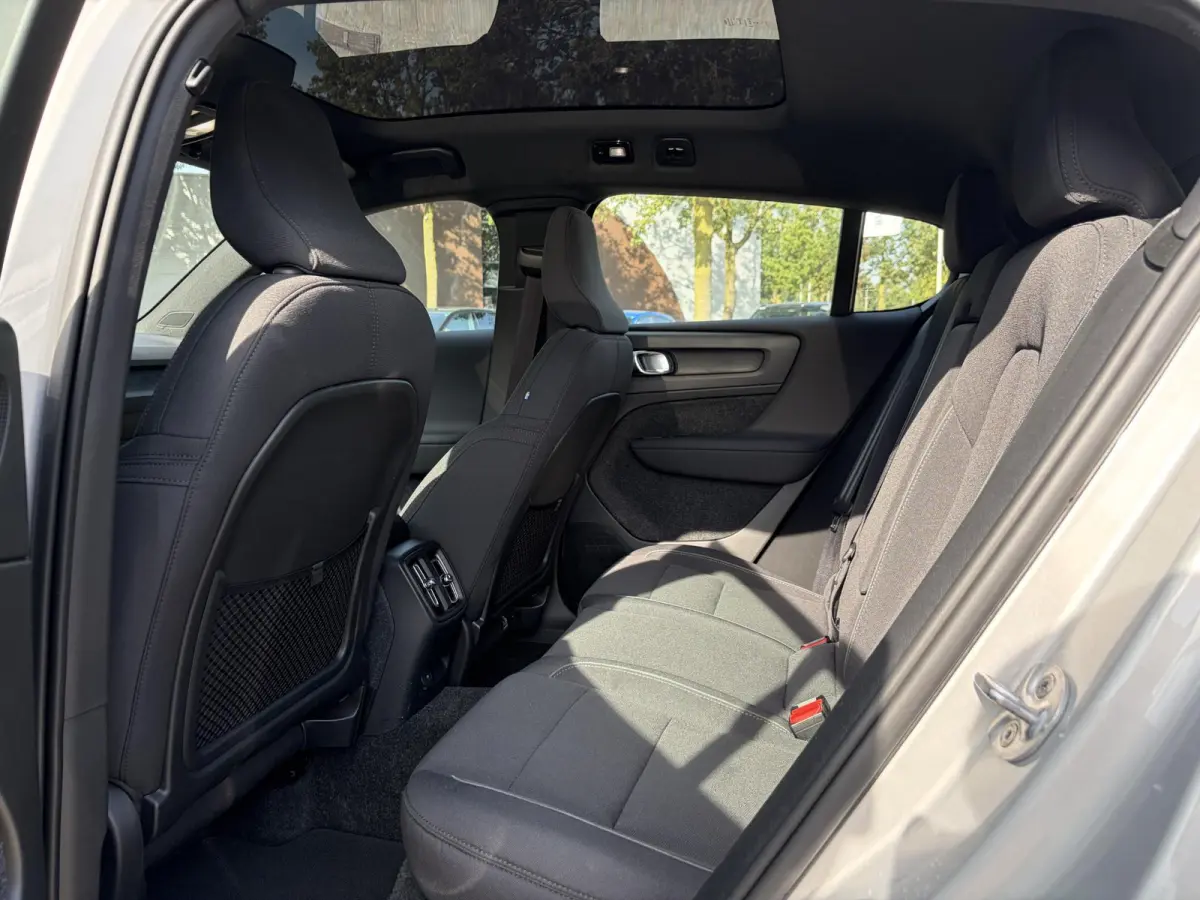 Recharge Ultimate 69 kWh SOH 95% | MEM. SEAT | HARMAN KARDON | PANO | ELEK. STOEL | STOEL + STUURVERWARMING | 360 CAMERA | RIJKLAAR + 12 MND BOVAG GARANTIE |