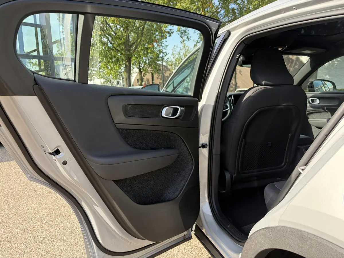Recharge Ultimate 69 kWh SOH 95% | MEM. SEAT | HARMAN KARDON | PANO | ELEK. STOEL | STOEL + STUURVERWARMING | 360 CAMERA | RIJKLAAR + 12 MND BOVAG GARANTIE |