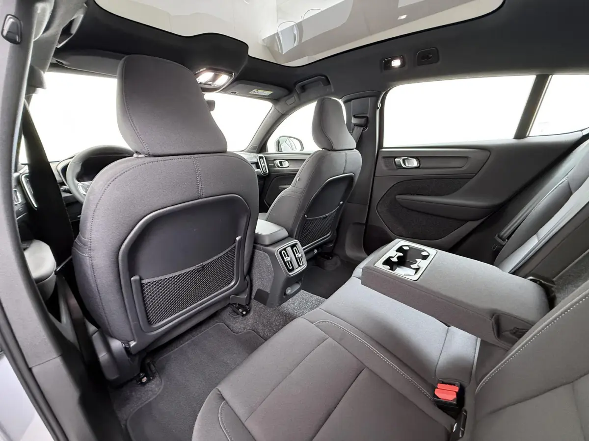 Recharge Ultimate 69 kWh SOH 95% | MEM. SEAT | HARMAN KARDON | PANO | ELEK. STOEL | STOEL + STUURVERWARMING | 360 CAMERA | RIJKLAAR + 12 MND BOVAG GARANTIE |