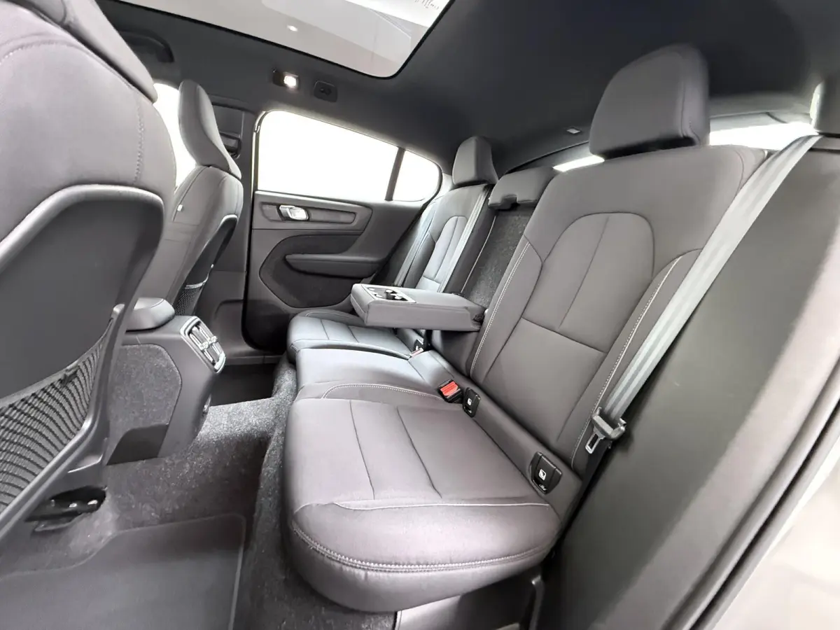 Recharge Ultimate 69 kWh SOH 95% | MEM. SEAT | HARMAN KARDON | PANO | ELEK. STOEL | STOEL + STUURVERWARMING | 360 CAMERA | RIJKLAAR + 12 MND BOVAG GARANTIE |