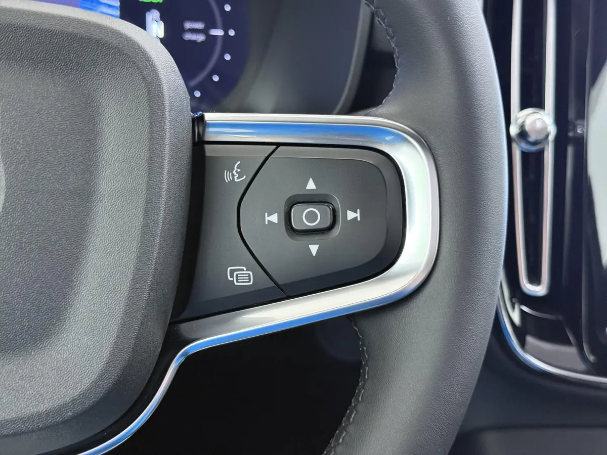 Recharge Ultimate 69 kWh SOH 95% | MEM. SEAT | HARMAN KARDON | PANO | ELEK. STOEL | STOEL + STUURVERWARMING | 360 CAMERA | RIJKLAAR + 12 MND BOVAG GARANTIE |