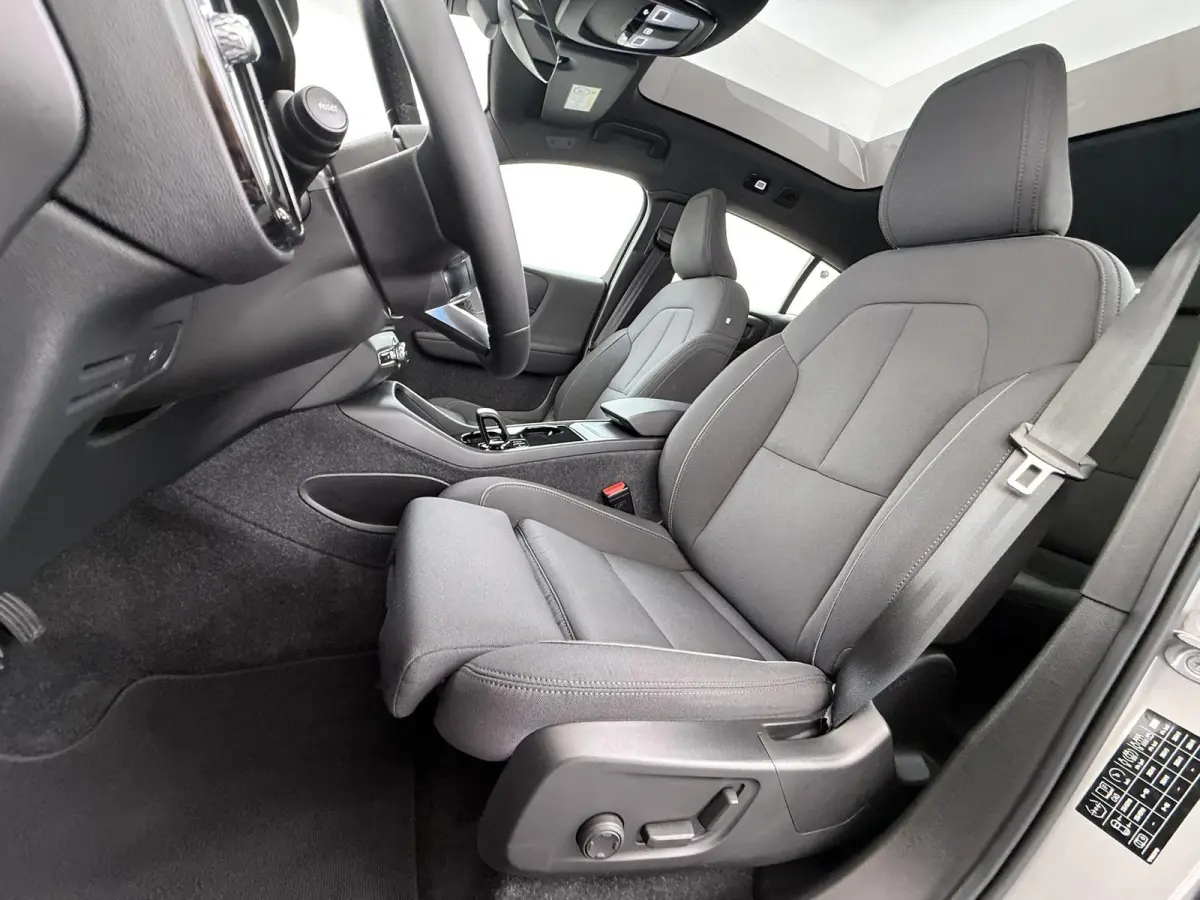 Recharge Ultimate 69 kWh SOH 95% | MEM. SEAT | HARMAN KARDON | PANO | ELEK. STOEL | STOEL + STUURVERWARMING | 360 CAMERA | RIJKLAAR + 12 MND BOVAG GARANTIE |
