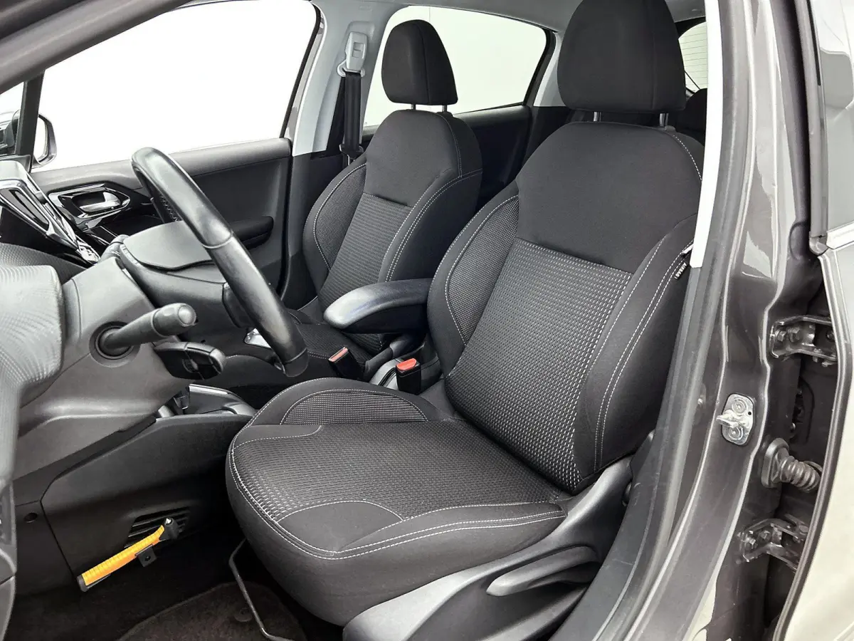 1.2 110pk Signature Automaat | 1ste Eigenaar | Navigatie | Apple Carplay/Android Auto | Camera | Cruise Control | Climate Control |