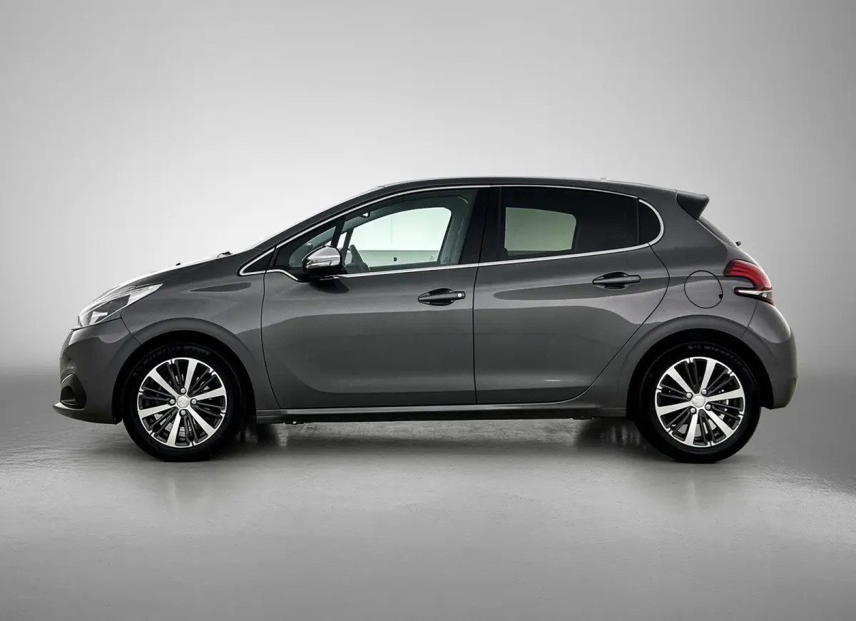 1.2 110pk Signature Automaat | 1ste Eigenaar | Navigatie | Apple Carplay/Android Auto | Camera | Cruise Control | Climate Control |