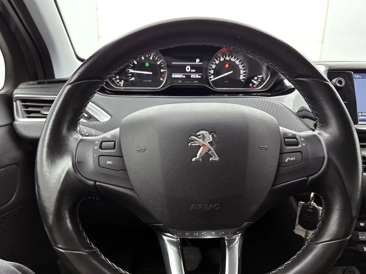 1.2 110pk Signature Automaat | 1ste Eigenaar | Navigatie | Apple Carplay/Android Auto | Camera | Cruise Control | Climate Control |