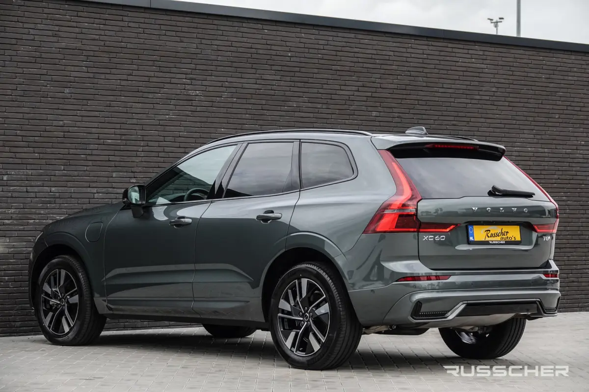 2.0 T8 456Pk | Plug-in hybrid | Plus Dark | AWD | Leder | Harman-Kardon | 360° Camera | 19''