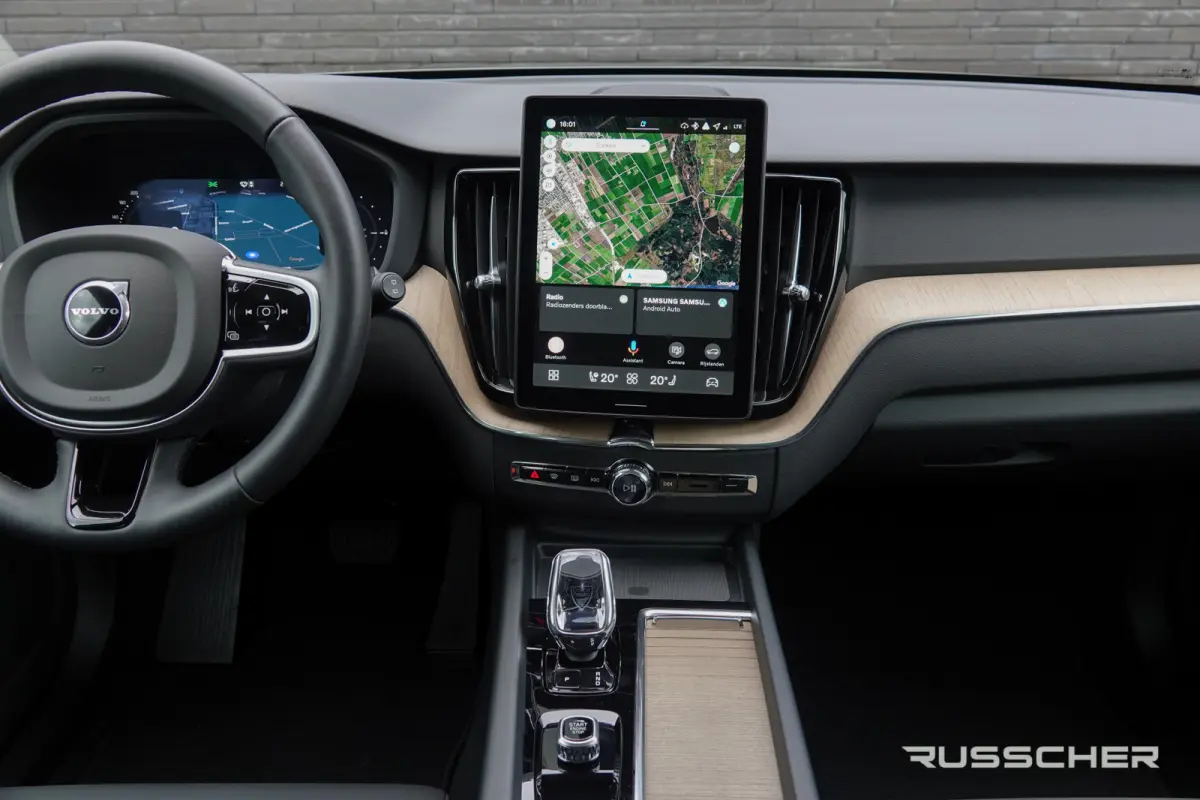 2.0 T8 456Pk | Plug-in hybrid | Plus Dark | AWD | Leder | Harman-Kardon | 360° Camera | 19''