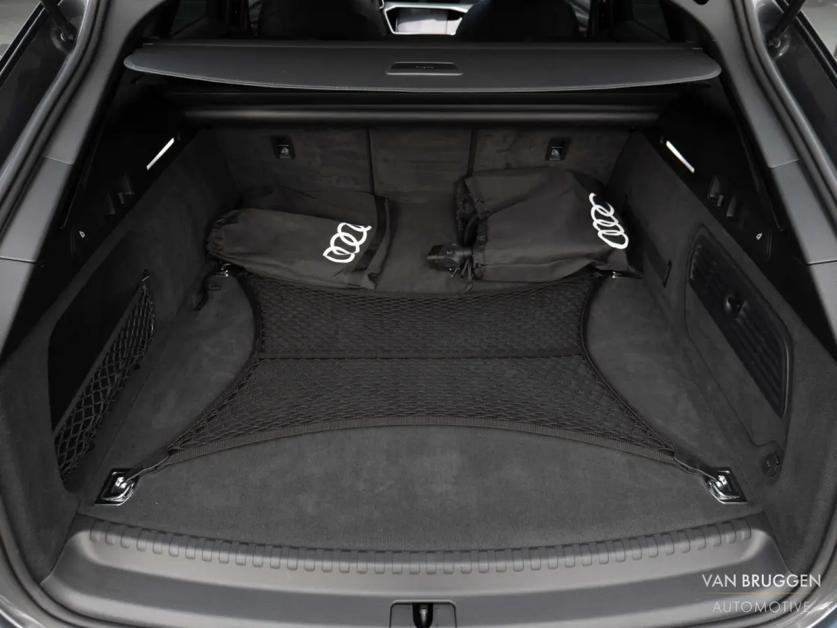 55 TFSI e quattro S-Line Pano RS-Stoelen Softclose 360 B&O Nachtzicht BTW