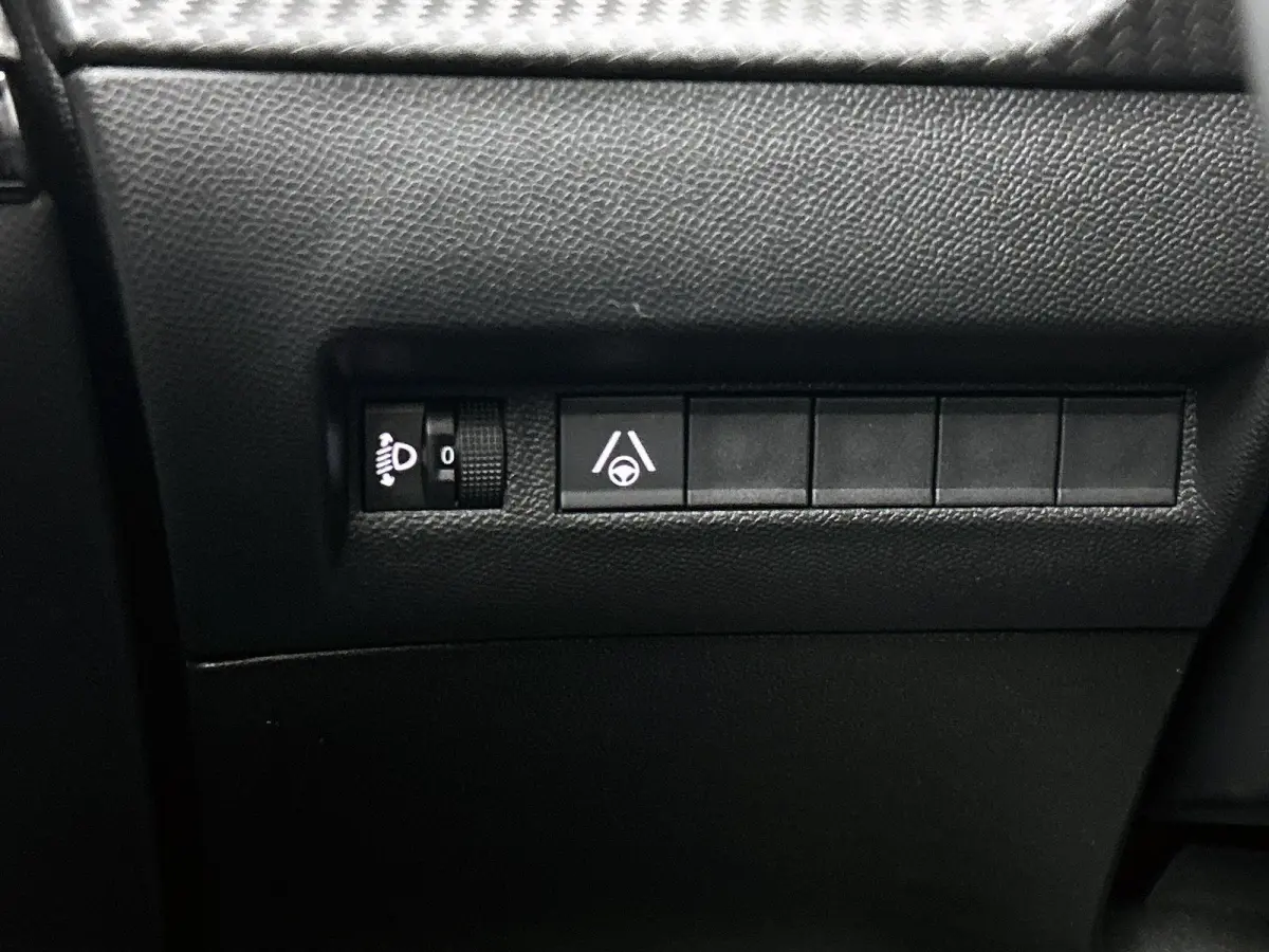 EV 156pk Envy 54 kWh Automaat | Camera Voor + Achter | Adaptieve Cruise Control | Warmtepomp | Dodehoekdetectie | 3-Fase | Navigatie | LED | 17"LMV |