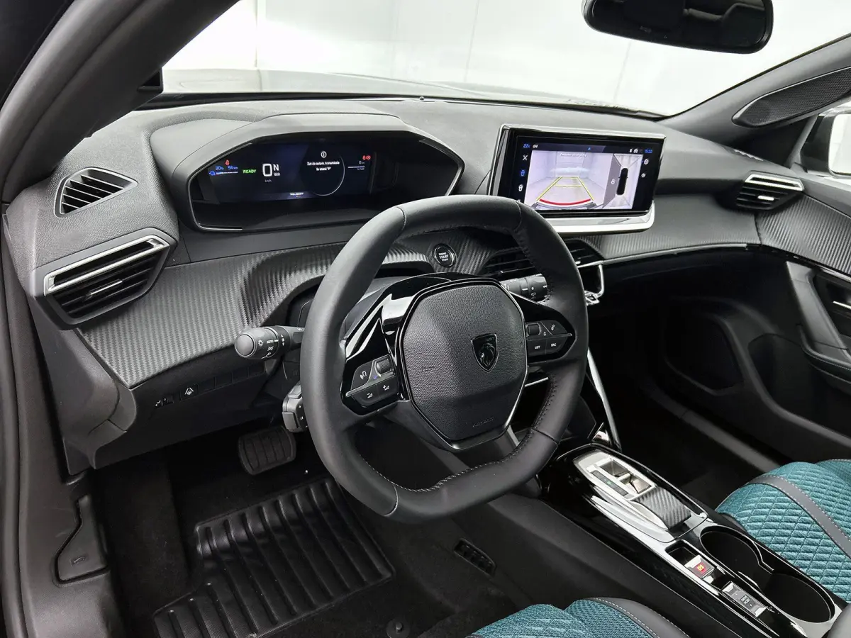 EV 156pk Envy 54 kWh Automaat | Camera Voor + Achter | Adaptieve Cruise Control | Warmtepomp | Dodehoekdetectie | 3-Fase | Navigatie | LED | 17"LMV |