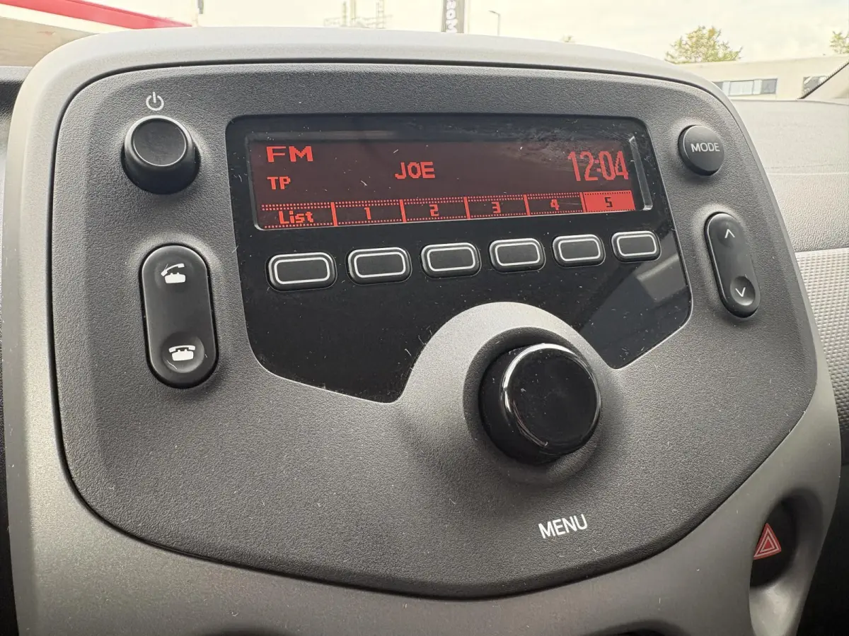 1.0 e-VTi Active | Bluetooth | Hill hold |