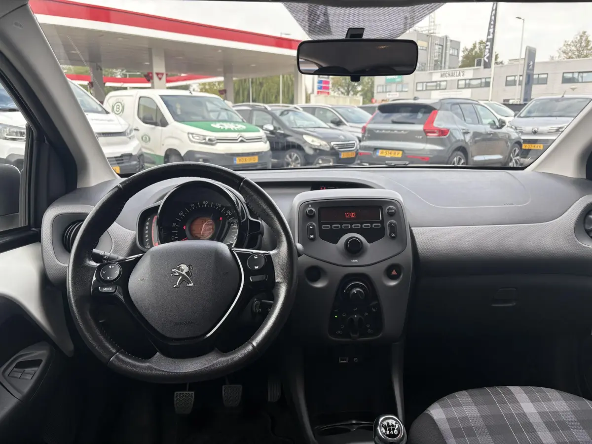 1.0 e-VTi Active | Bluetooth | Hill hold |