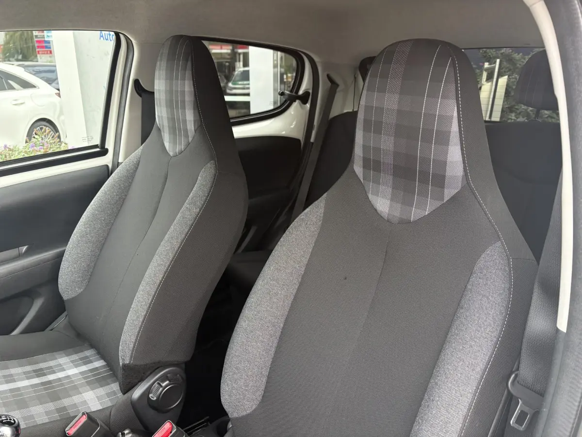 1.0 e-VTi Active | Bluetooth | Hill hold |