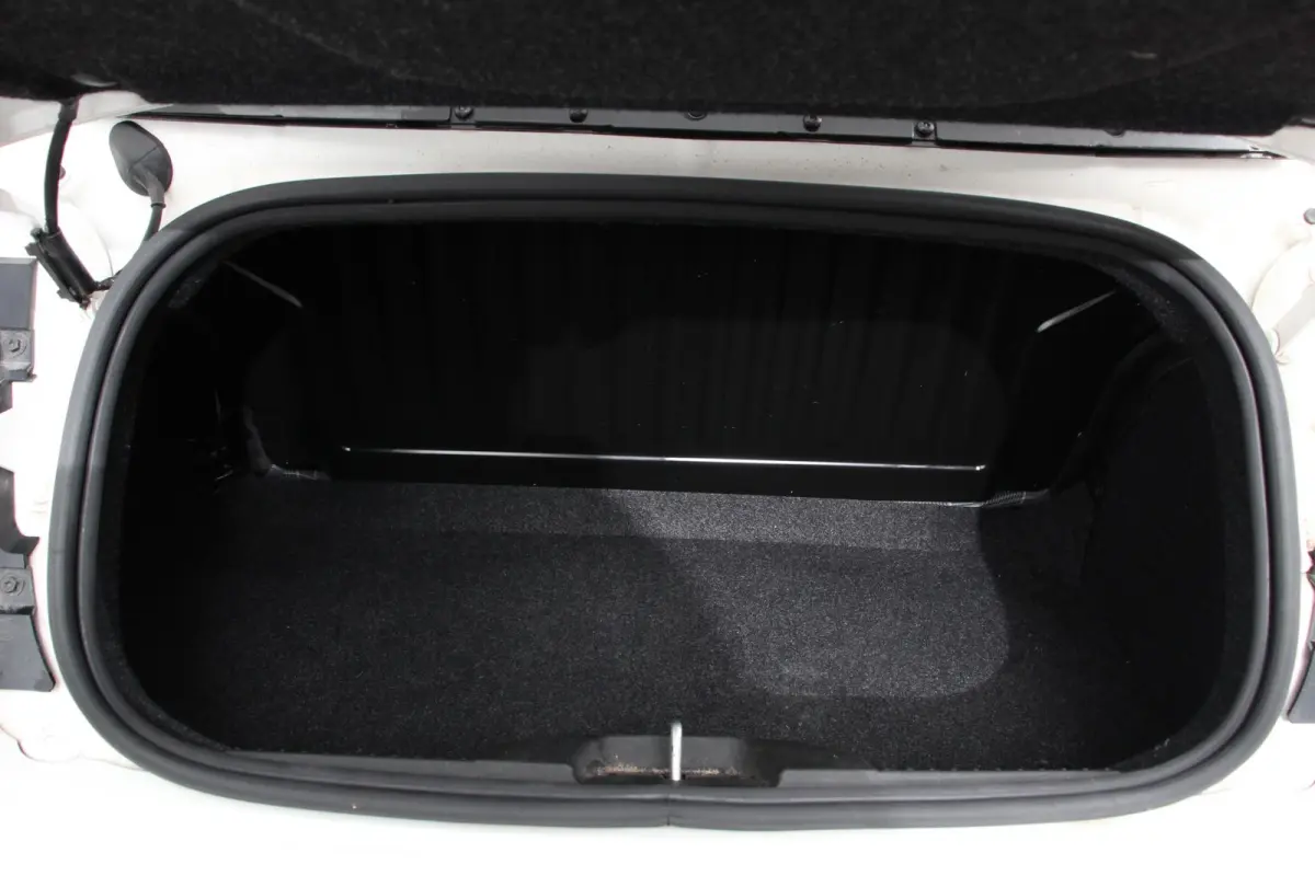1.2 Automaat Lounge Cruise Control Navigatie Airco Parkeersensoren Achter Lichtmetalen Velgen