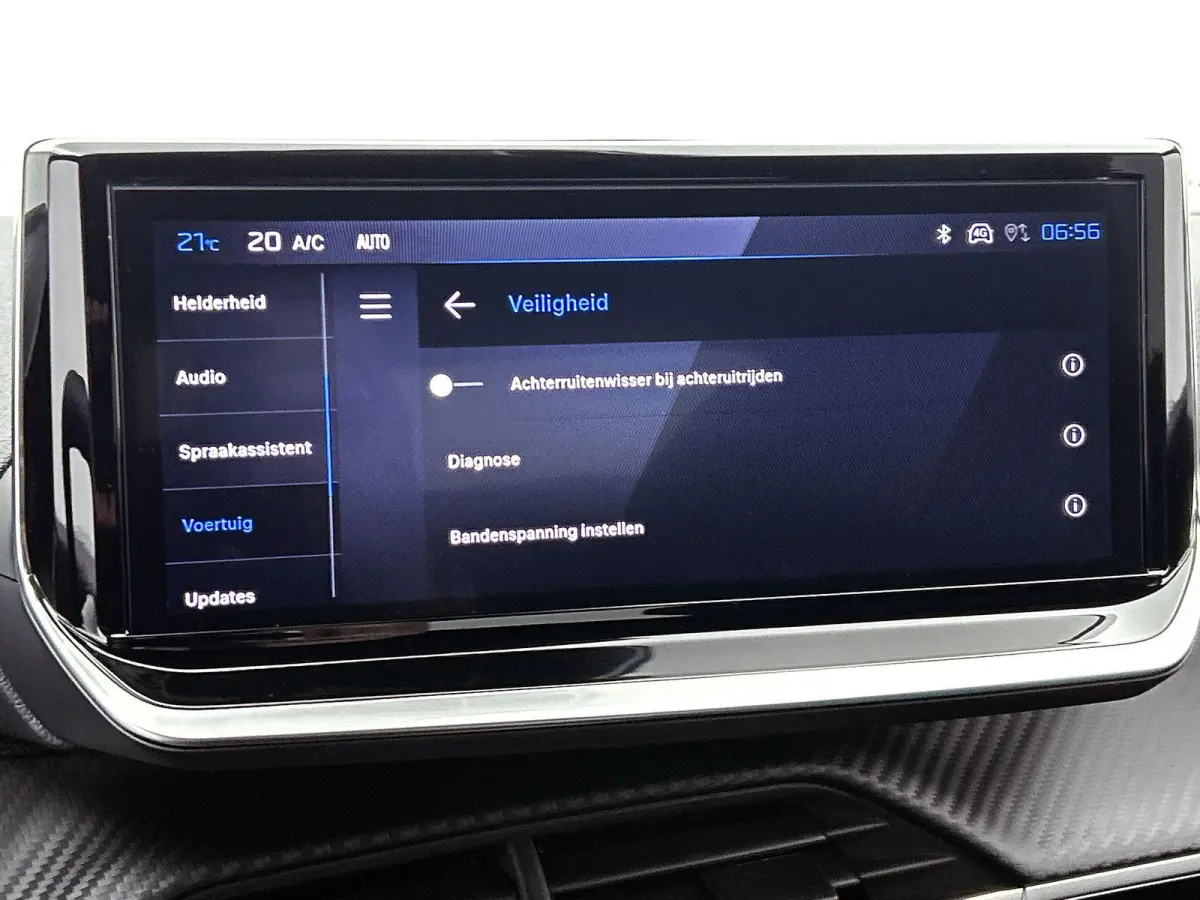 1.2 Hybrid 145pk Envy Automaat | Navigatie | Adaptieve Cruise Control | Camera Voor + Achter | 17"LMV | LED | Climate Control | Draadloze Telefoonlader |