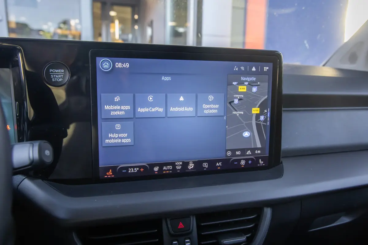 Limited 44 kWh | Trekhaak | Camera | Adap.cruise | Apple Carplay/Android Auto | Stoel+stuur verwarming | Dodehoekdetectie | Achteruitrijcamera | Apple Carplay/Android Auto|telefoonintegratie