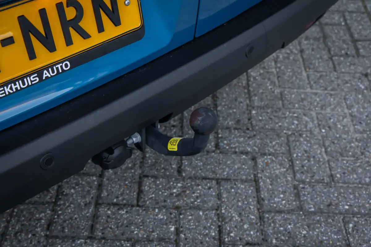Limited 44 kWh | Trekhaak | Camera | Adap.cruise | Apple Carplay/Android Auto | Stoel+stuur verwarming | Dodehoekdetectie | Achteruitrijcamera | Apple Carplay/Android Auto|telefoonintegratie