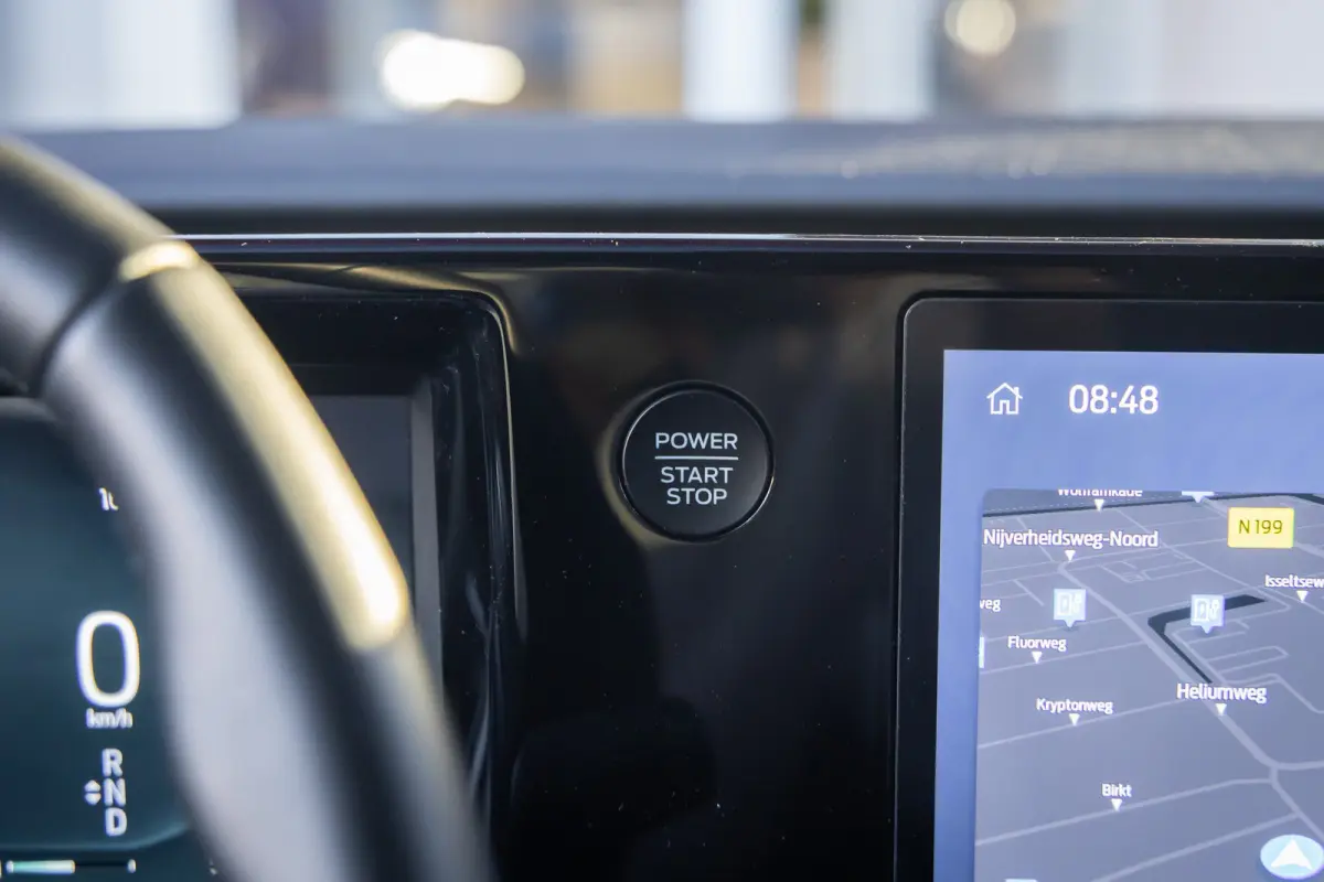 Limited 44 kWh | Trekhaak | Camera | Adap.cruise | Apple Carplay/Android Auto | Stoel+stuur verwarming | Dodehoekdetectie | Achteruitrijcamera | Apple Carplay/Android Auto|telefoonintegratie
