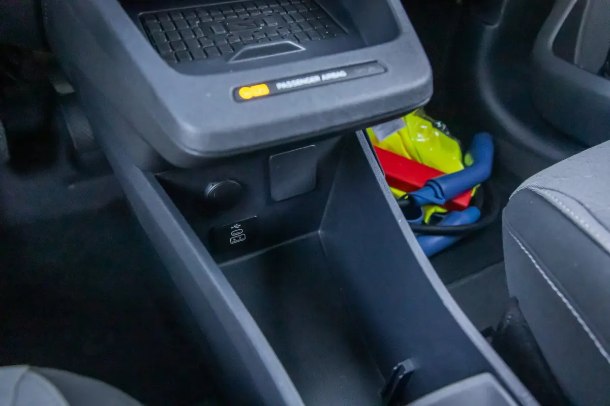 Limited 44 kWh | Trekhaak | Camera | Adap.cruise | Apple Carplay/Android Auto | Stoel+stuur verwarming | Dodehoekdetectie | Achteruitrijcamera | Apple Carplay/Android Auto|telefoonintegratie