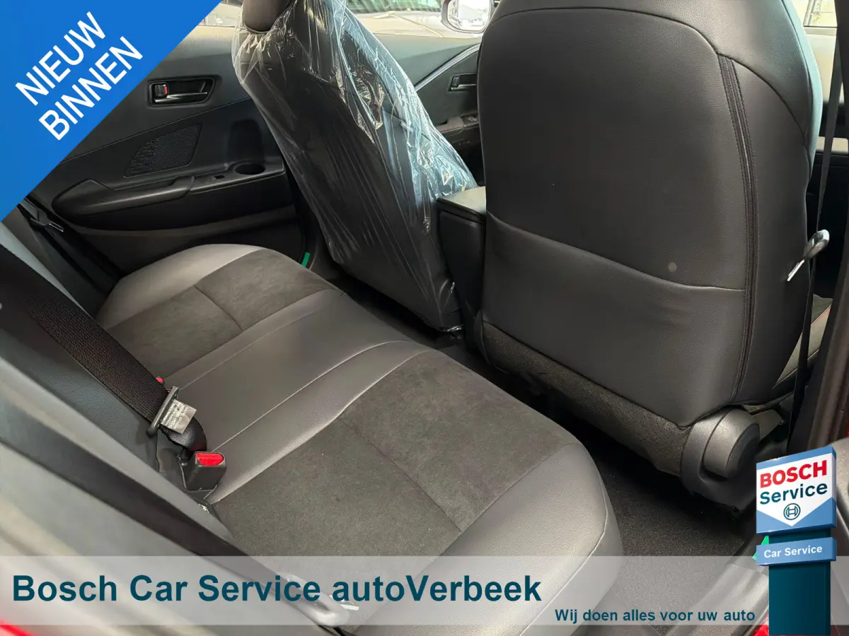 2.0 Plug-in Hybrid 220 GR SPORT | Nieuw! | JBL Audio | Memory stoel | El.A.klep | Warmtepomp | 10 jaar Toyota garantie!