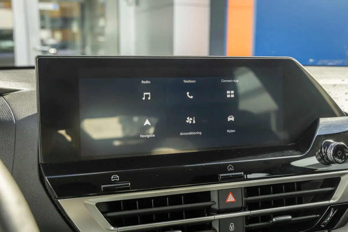 Feel 50 kWh | Apple Carplay/Android Auto | Cruise control | Full-LED koplampen | SOH 90% | Apple Carplay/Android Auto|telefoonintegratie premium | Cruise control | Full-LED koplampen