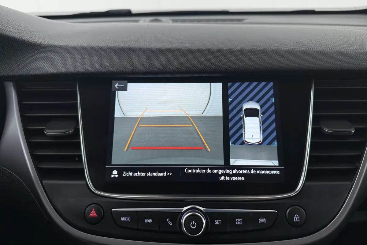 1.2 83 PK Business Carplay Camera Cruise