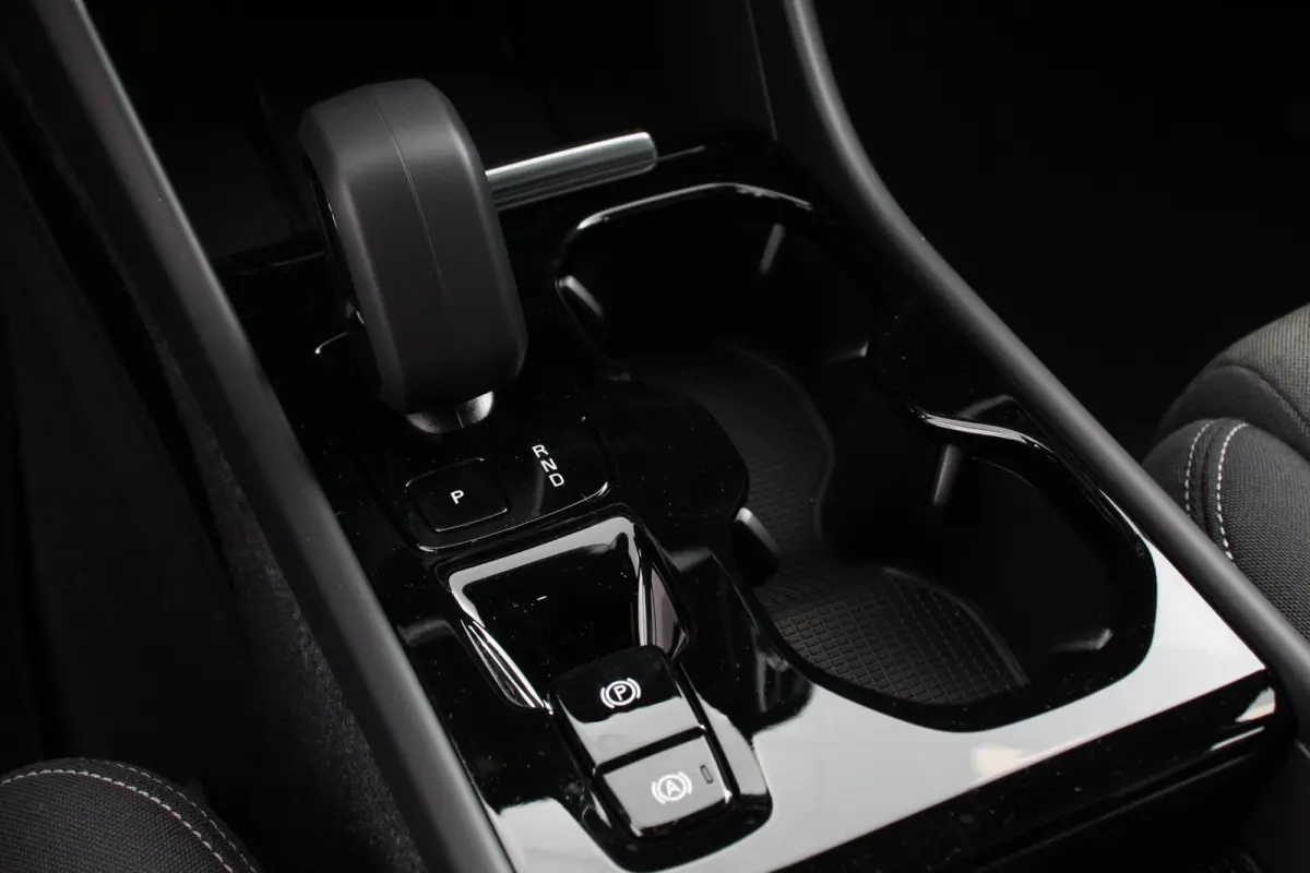 1.5 T5 Plug-in hybrid Plus Bright Navigatie Climate Control Adaptive Cruise Control  18"LMV Camera Parkeer sensoren Led