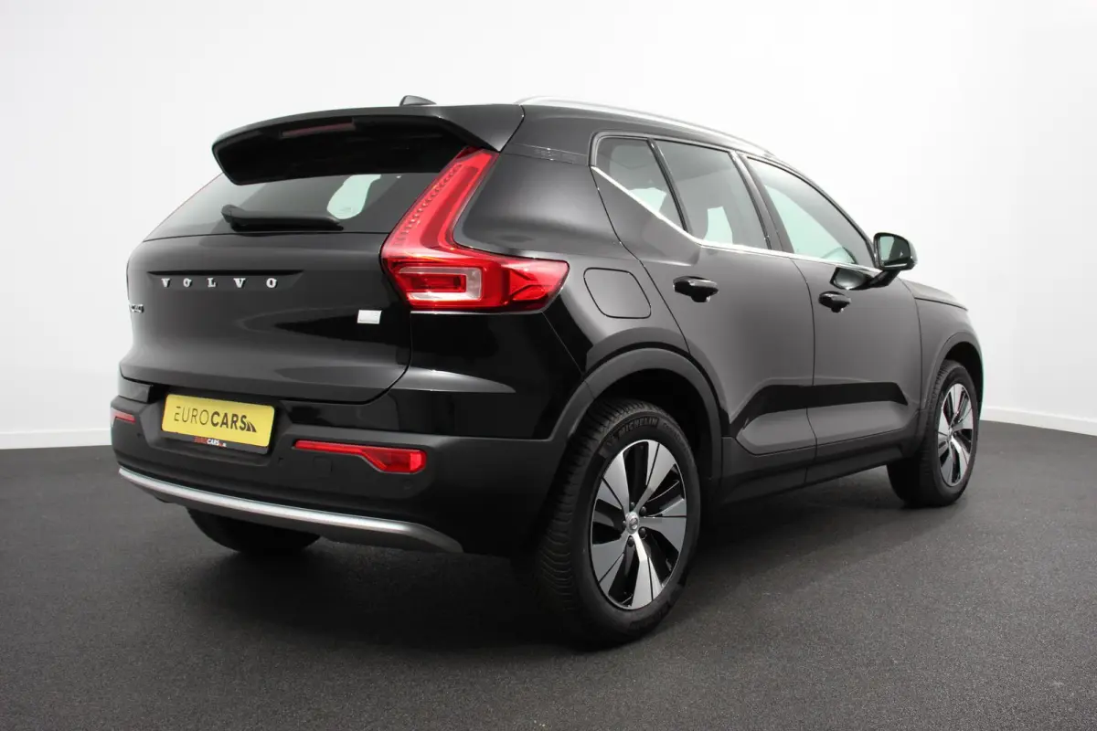 1.5 T5 Plug-in hybrid Plus Bright Navigatie Climate Control Adaptive Cruise Control  18"LMV Camera Parkeer sensoren Led