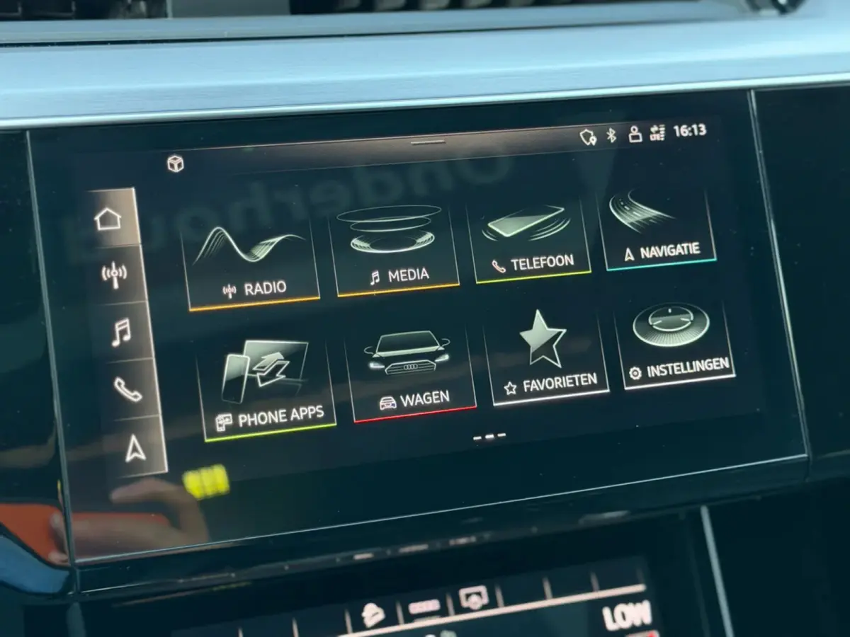 50 quattro S edition 71 kWh SoH 88% (NL-auto, Panorama, StoelV, Bang & Olufsen, Camera, PDC, EtcO)