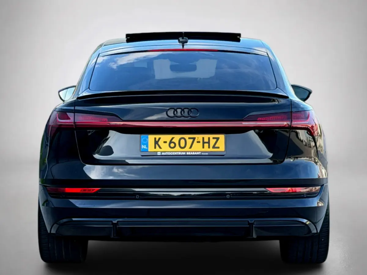 50 quattro S edition 71 kWh SoH 88% (NL-auto, Panorama, StoelV, Bang & Olufsen, Camera, PDC, EtcO)