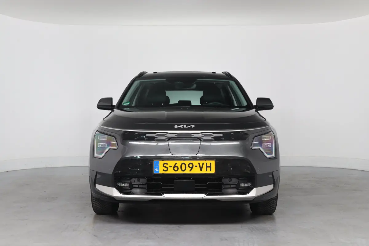 DynamicPlusLine 64.8 kWh | SOH 100% | 1e Eigenaar! | Dealer Onderhouden! | Trekhaak | Open Dak | Leder | Camera | Stoel/Stuurverwarming | Cruise Adaptive | LED | Navi | Clima