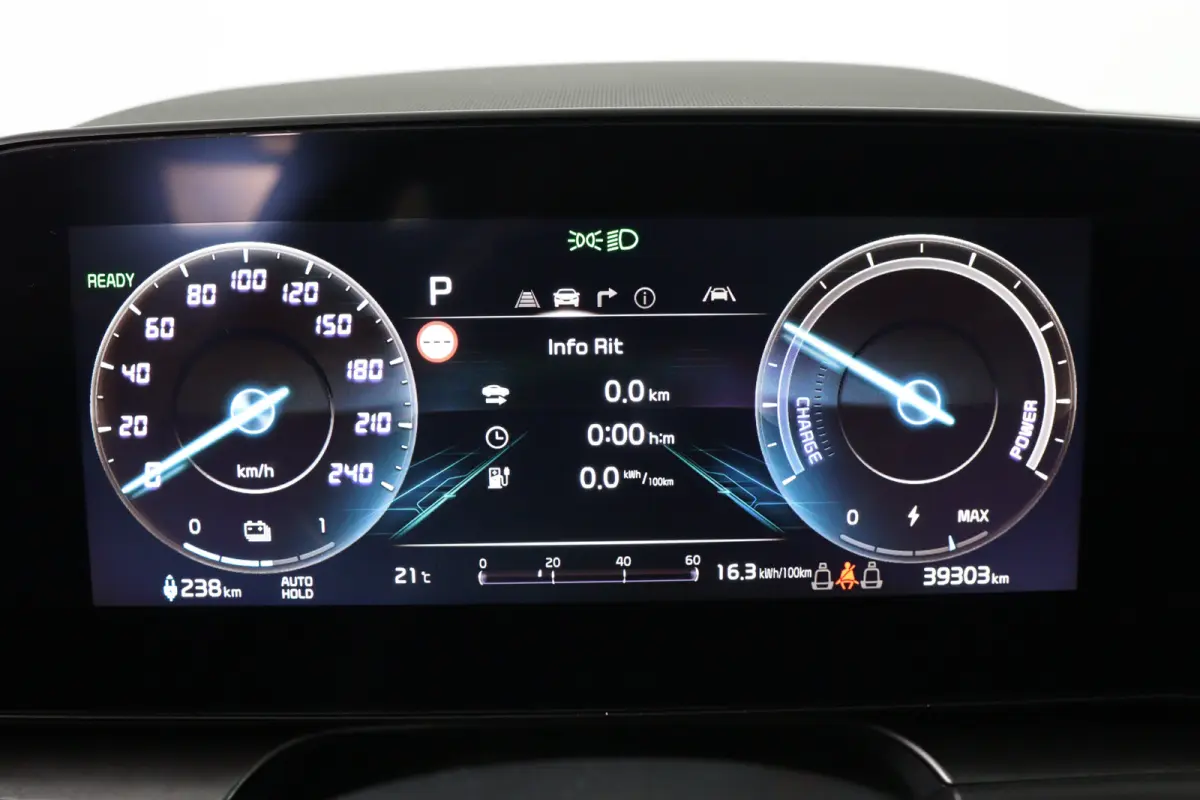 DynamicPlusLine 64.8 kWh | SOH 100% | 1e Eigenaar! | Dealer Onderhouden! | Trekhaak | Open Dak | Leder | Camera | Stoel/Stuurverwarming | Cruise Adaptive | LED | Navi | Clima