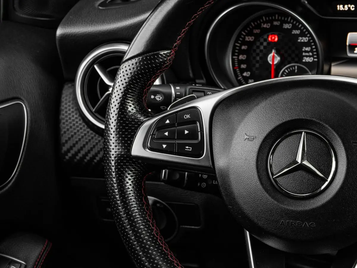 200 AMG Night Edition 156 PK AUT | Panoramadak | LED | Camera | Apple Carplay/Android Auto | 18"